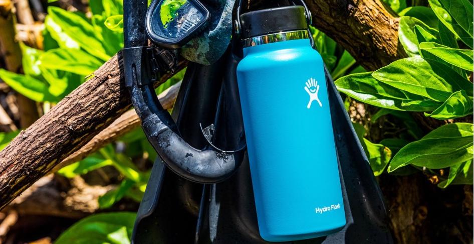 Hydro Flask Flex Cap Bottle with Boot - Stainless Steel Reusable Water  Bottle - Vacuum Insulated - 32 oz (Teal)